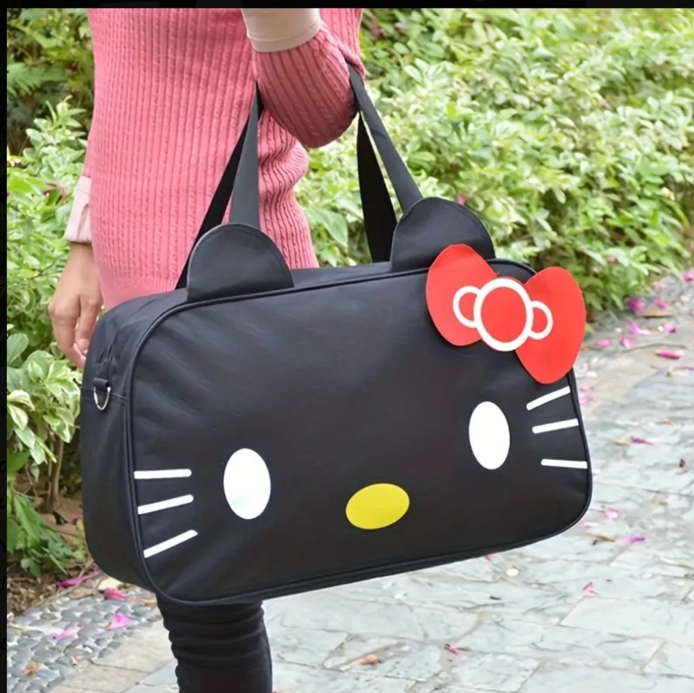 1 LEFT! Hello Kitty Weekender Bag
